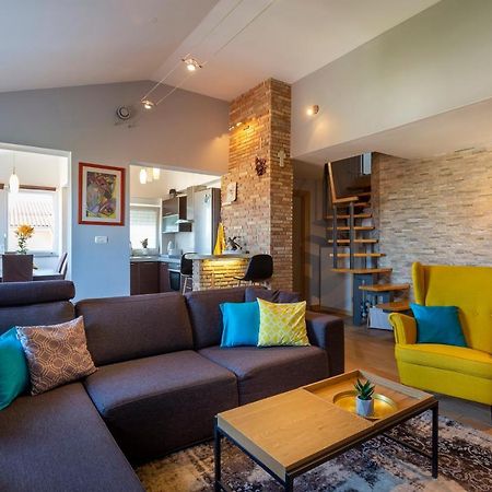 Apartman Ember PUY Exterior foto